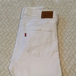 Levi’s Premium Straight Jeans